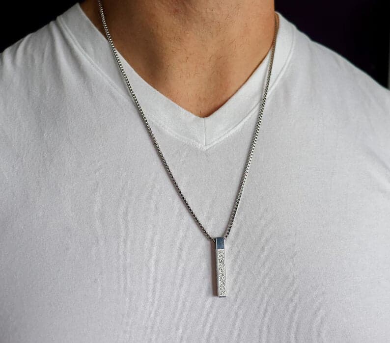 Aytul Kursi Vertical Bar Necklace
